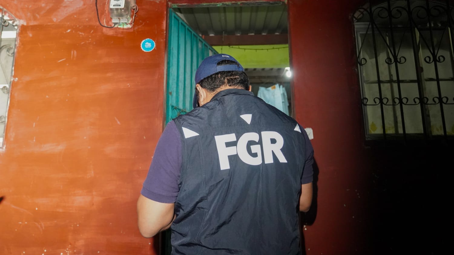 La FGR capturó a 28 personas por distintos delitos.