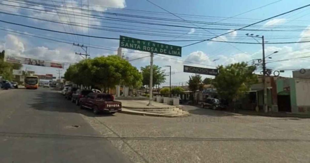 Dan 72 horas para retirar vehículos estacionados en la vía pública en Santa Rosa de Lima