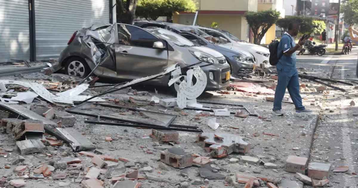 Terremoto de magnitud 7.4 sacude Colombia y deja daños en varias regiones